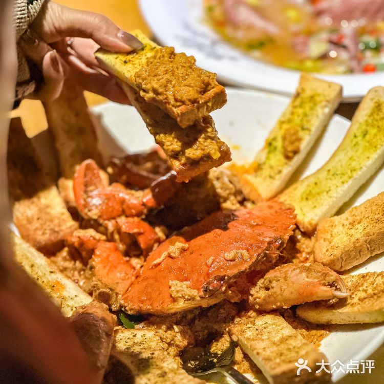 这是一家什么泰国玻璃房菜馆‼️搞得那么神秘[发怒]