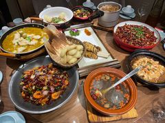 -有红鸡毛店·川菜(建设路店)