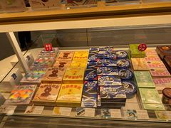 -好利来(新华百货店)