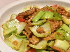 -客家大院·非遗赣南客家菜(郁孤台店)