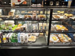 面包甜点陈列柜-星巴克(温州银泰大西洋店)