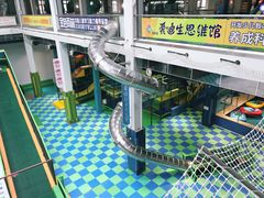 -蒙特利亲子乐园