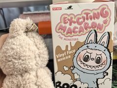 -泡泡玛特POPMART(上海环球港店)