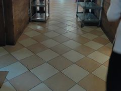 -故乡缘·香格里拉山庄(冷竹路店)