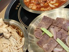 -猪啊牛呀羊啊铜盘烤肉(正大广场店)