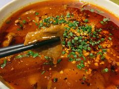 水煮牛肉-京味斋·北京烤鸭(北京南站洋桥店)