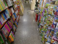 -雨丝书店(综合商业楼店)