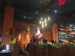 -老滇山寨•云南特色菜•地方菜•民族风情歌舞表演(金碧店)