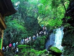 -藏龙百瀑风景区