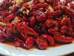 -临界音乐酒馆·小龙虾·江湖菜(华熙LIVE·鱼洞店)