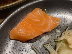 -枝魯枝魯自助料理