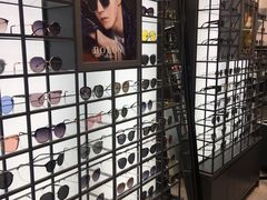 -回瑞眼镜·蔡司·依视路官方授权店(广益路万达店)