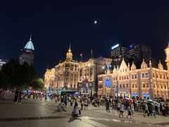 -白玉兰酒店(上海田子坊马当路地铁站店)