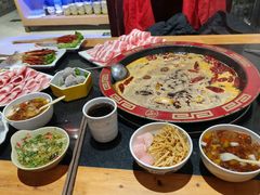 -董家湾重庆老火锅(张家窝店)