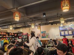 大堂-肖肖酸萝卜鱼火锅(总店)