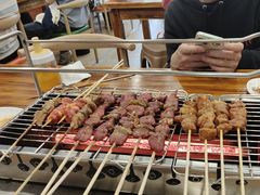-哈尔滨小酒馆·鲜肉现穿自助烧烤(康新花园店)