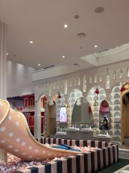 -奈尔宝·儿童乐园·亲子餐厅(华采天地店)