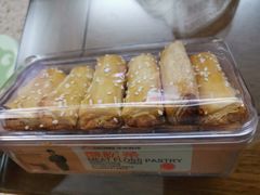 -华荣西饼屋(龙井店)