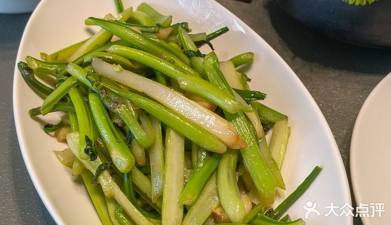 这鮰鱼吃了，终生难忘，鱼皮敲敲敲软糯😋