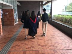 -香港大学