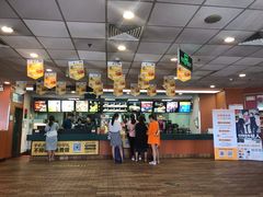 -麦当劳(郑州银基店)