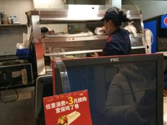 -华莱士·全鸡汉堡(五号路店)