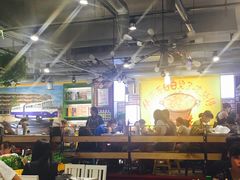 大堂-钢管厂歆瑞源油卤串串香(春熙路太古里店)