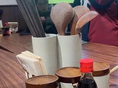 -良米山·云南野生菌过桥米线(上海首店)