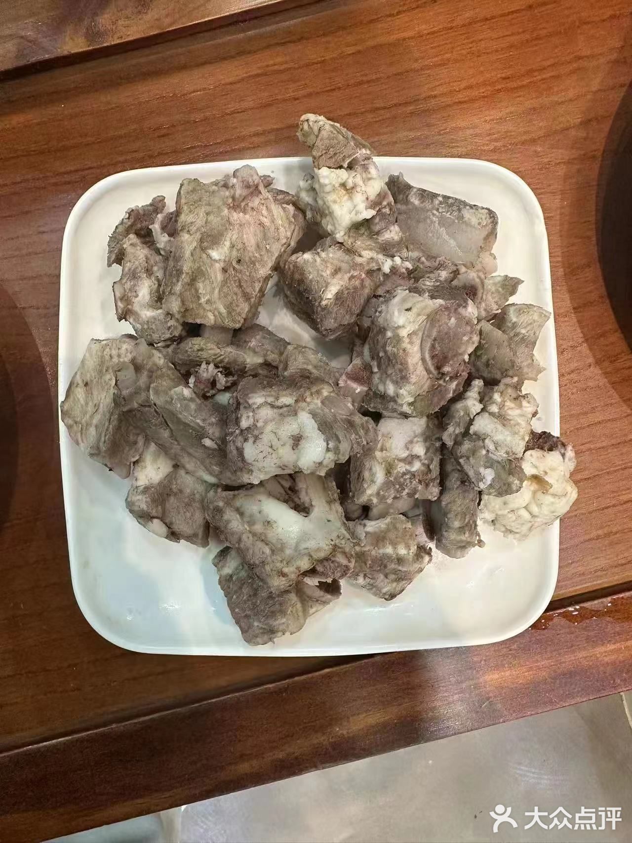 乌鸡汤味道非常浓郁[糖果]