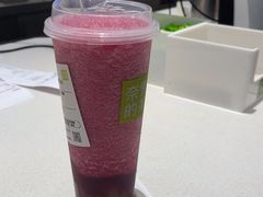 -奈雪的茶(花城汇中区PRO店)