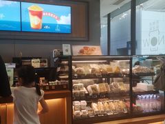 -星巴克(青岛火车北站候车大厅店)
