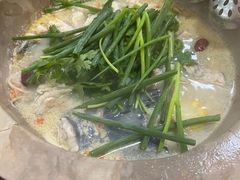 -抚仙湖野生菌石锅鱼(腾冲总店)