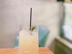 -ZING COFFEE 镜咖啡