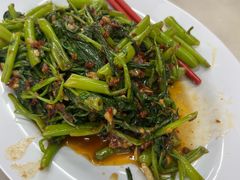 -新峰肉骨茶(总店)