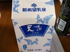 酸奶-南磨房食府(燕莎奥特莱斯购物中心店)