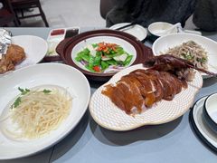 -梅利汴京烤鸭•开封豫菜地标店(东司门店)