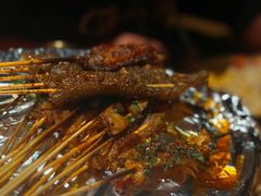 -何师烧烤Pro ·江湖川菜·小龙虾·精酿(太古里旗舰店)