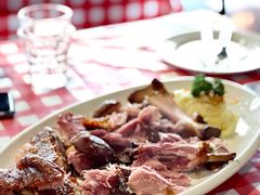 火焰猪肘-1886德国汽车餐厅(外滩十六铺码头店)