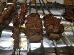 -喝丢一只鞋海鲜烧烤·海肠捞饭(文体街店)