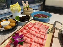-胡王火锅·烤肉