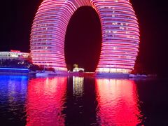 -湖州太湖旅游度假区-月亮广场