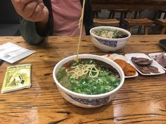 -思泊湖牛肉面(兰州总店)