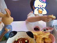 -水桶王国主题餐厅·聚会·生日派对·亲子活动·家庭套餐(亚龙湾希尔顿店)