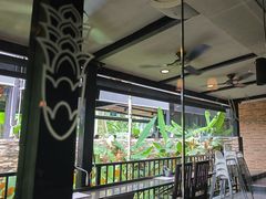 -植物园哈利亚餐厅