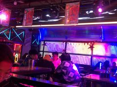-UP嘻哈酒吧(粉巢店)