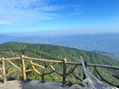 -罗田薄刀峰风景区