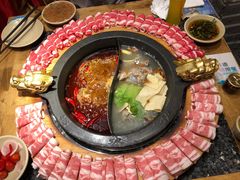 大骨鸳鸯锅-蜀大侠火锅(四川北路店)