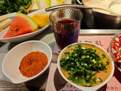 -尚尚仙·酸汤猪手·猪肚鸡火锅(华联万柳购物中心店)