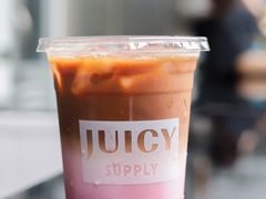 甜菜根拿铁-Juicy Bakery(瑞景店)