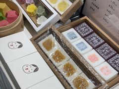 -阮大兴糕团(杭州西湖银泰百货店)